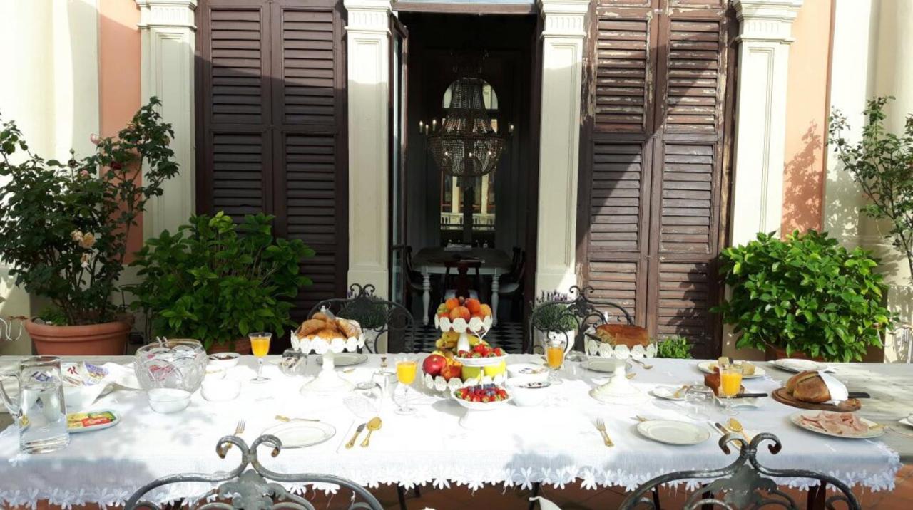 Arnaboldi Palace 파비아 외부 사진